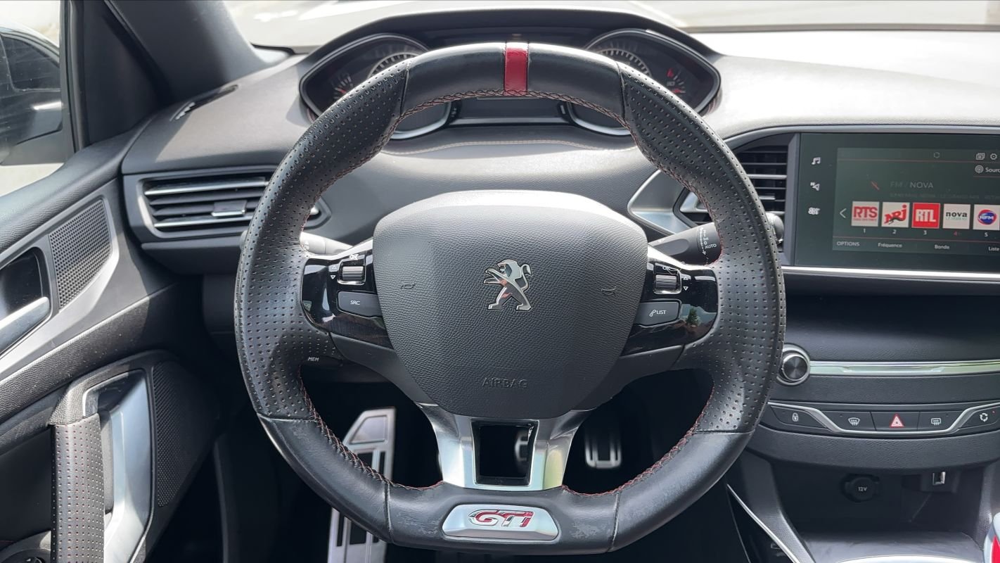 Peugeot 308 - Photo 24