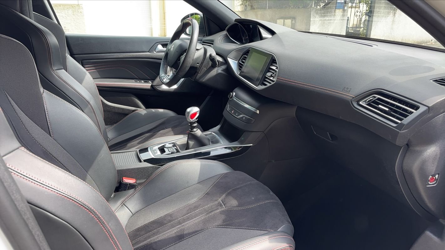Peugeot 308 - Photo 10