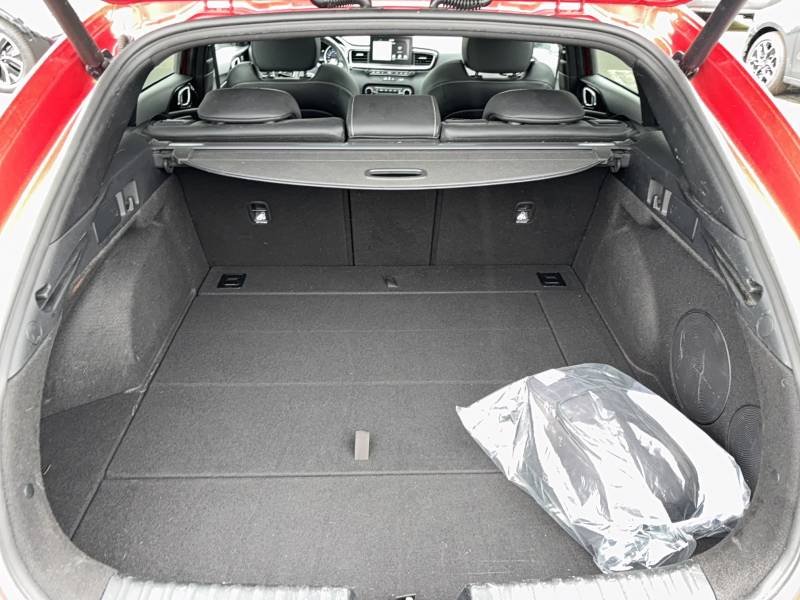 Kia Pro_cee'd - Photo 40