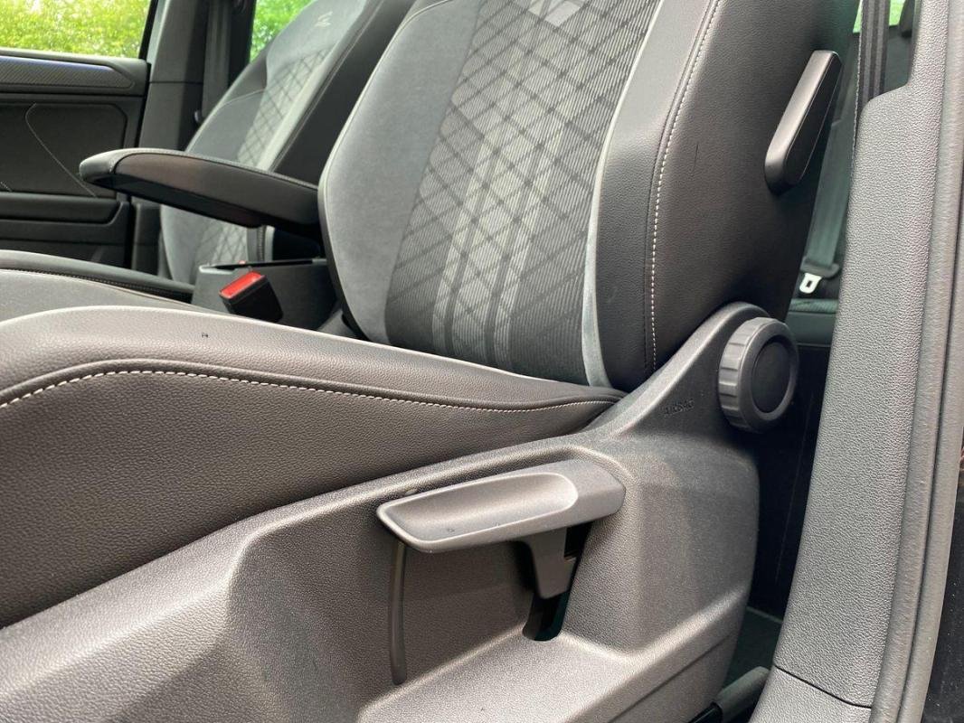 Volkswagen Tiguan - Photo 14