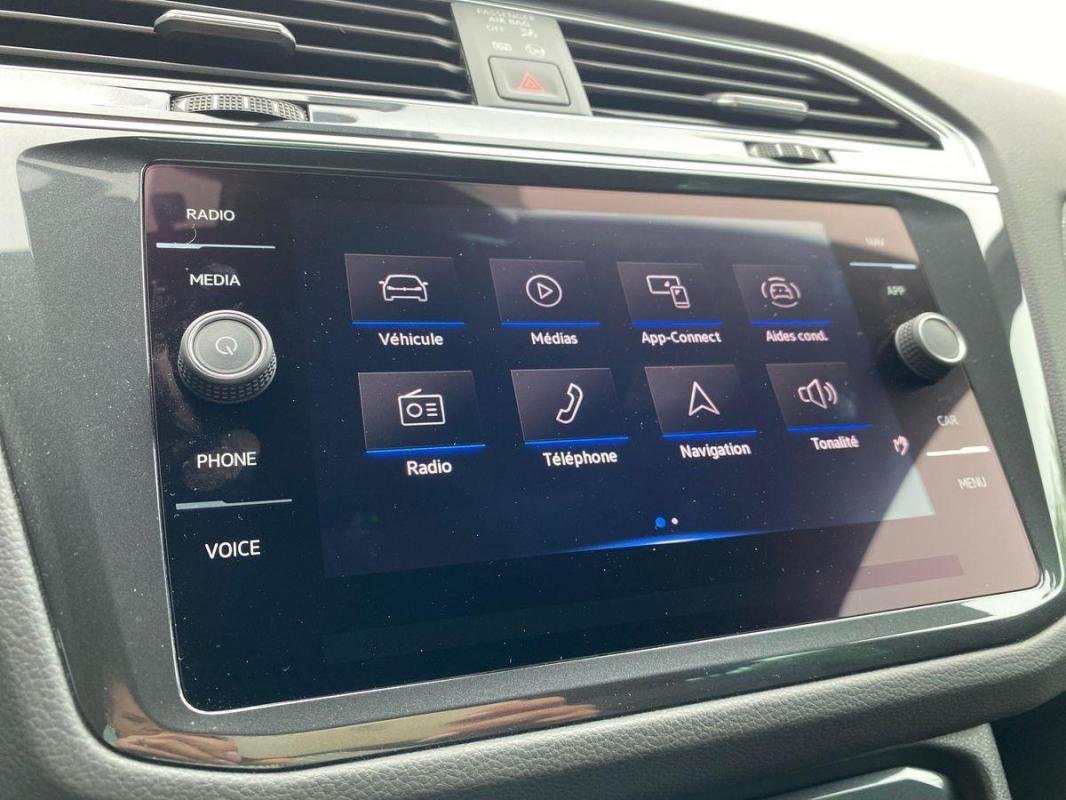 Volkswagen Tiguan - Photo 16