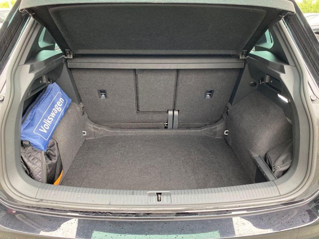 Volkswagen Tiguan - Photo 31