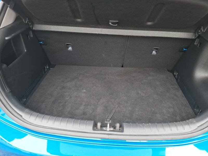 Kia Rio - Photo 16