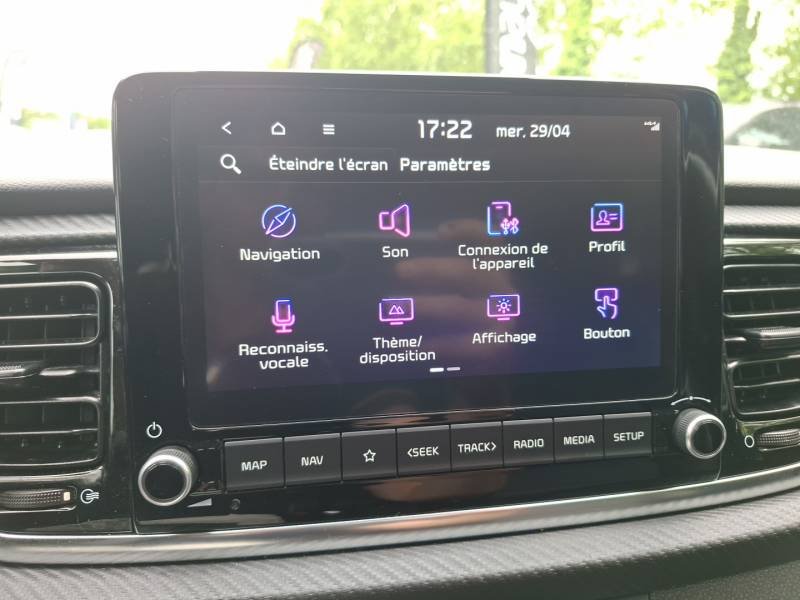 Kia Rio - Photo 32