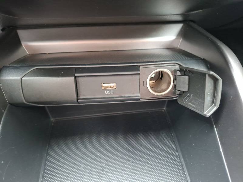 Kia Rio - Photo 34
