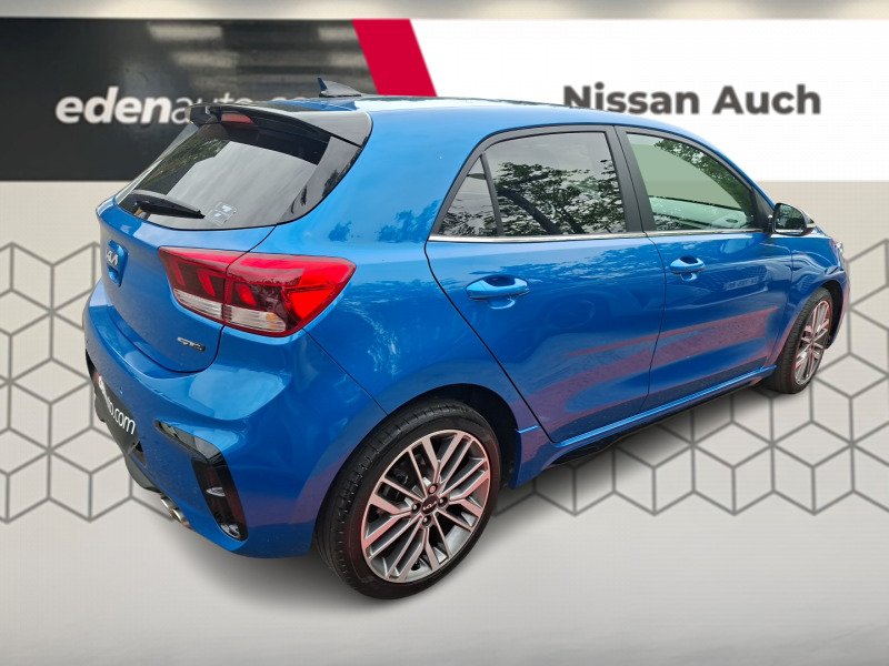 Kia Rio - Photo 6