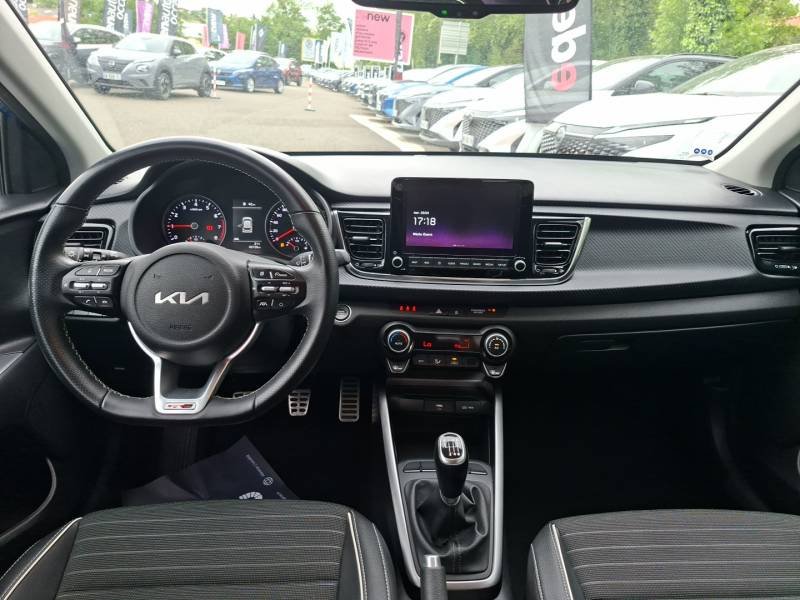 Kia Rio - Photo 10