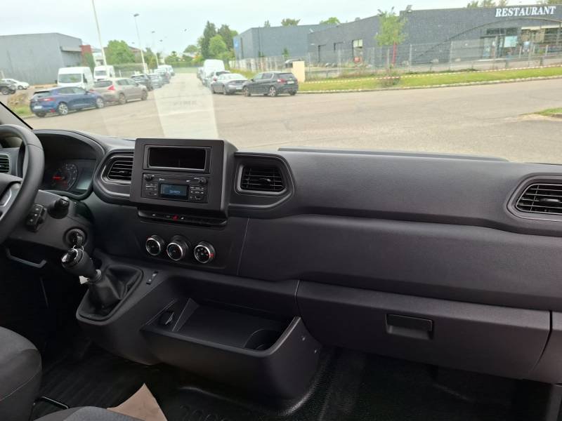 Renault Master - Photo 17