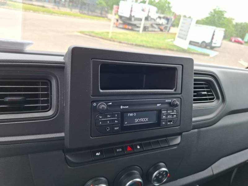 Renault Master - Photo 24