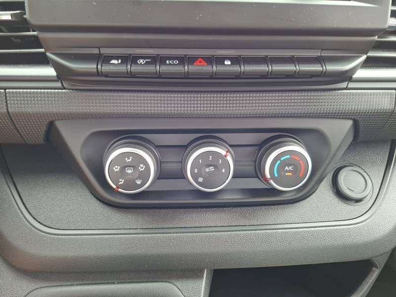Renault Trafic - Photo 17