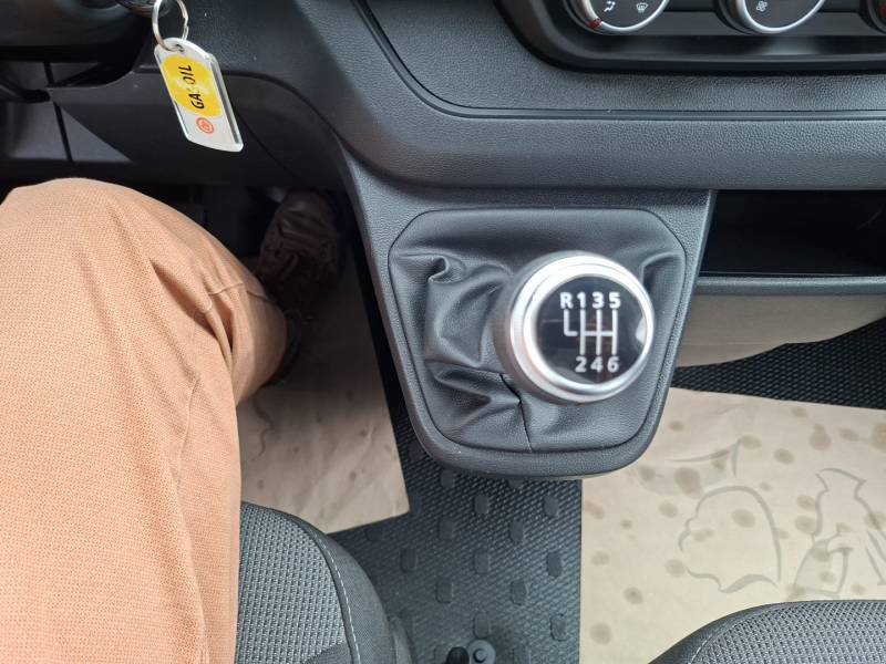Renault Trafic - Photo 18