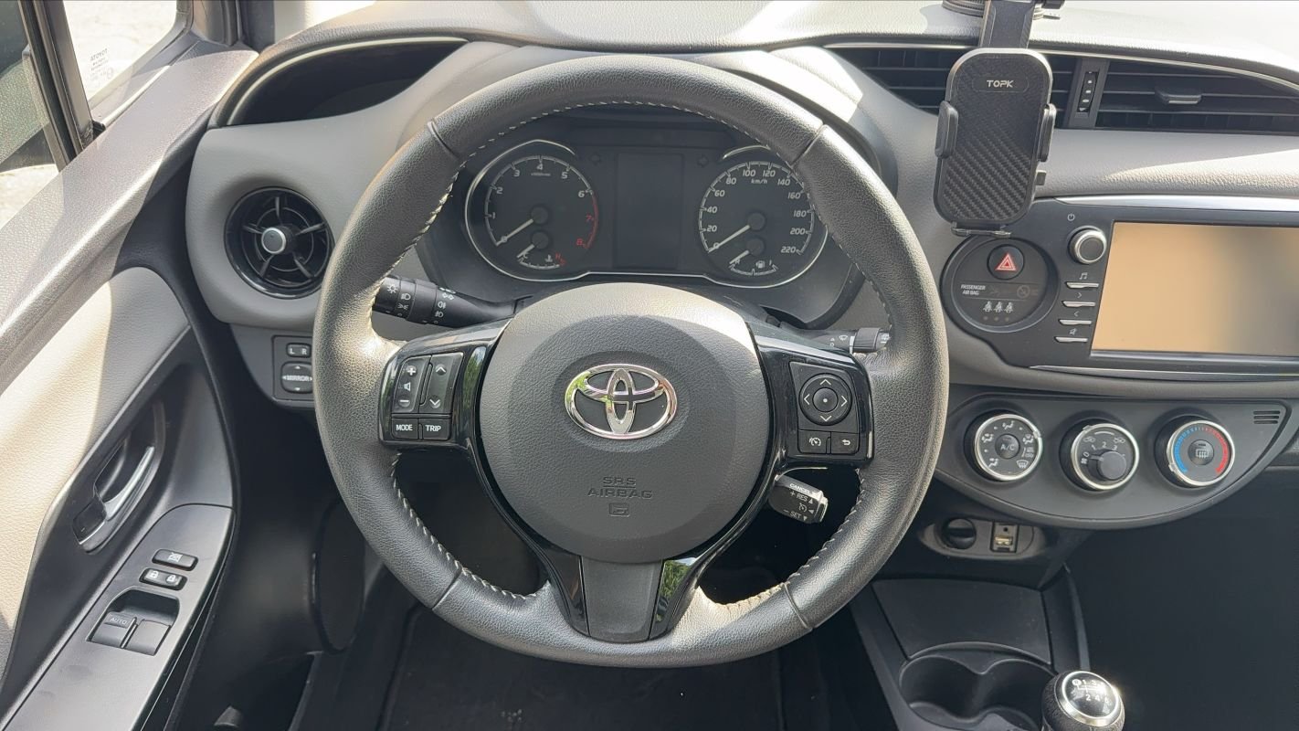 Toyota Yaris - Photo 22