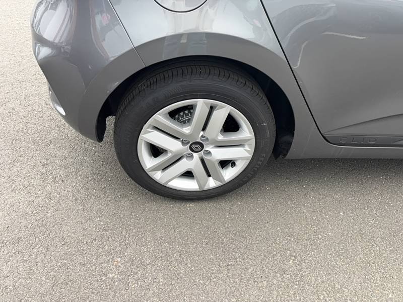 Renault Clio - Photo 13