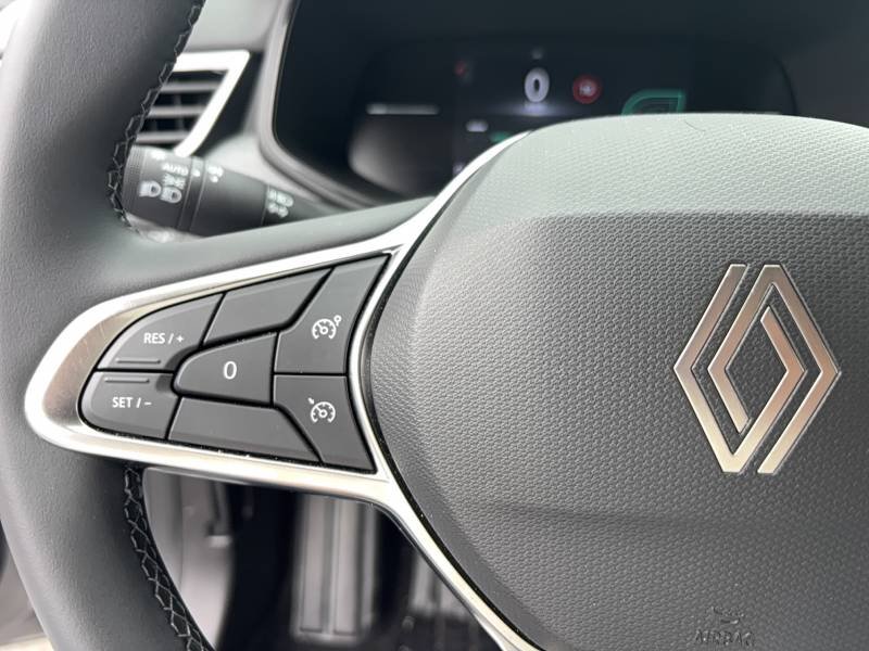 Renault Clio - Photo 21