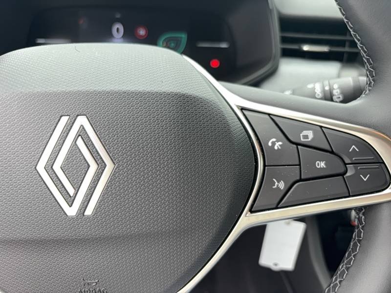 Renault Clio - Photo 22