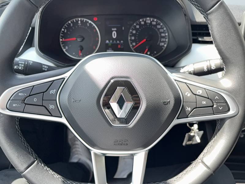 Renault Clio - Photo 18
