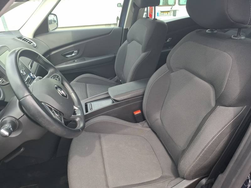 Renault Grand Scénic - Photo 9