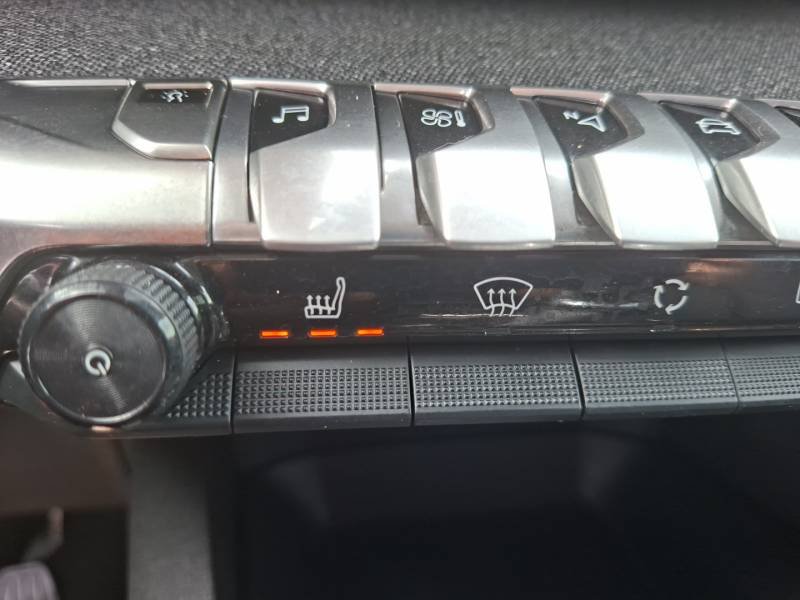 Peugeot 3008 - Photo 16