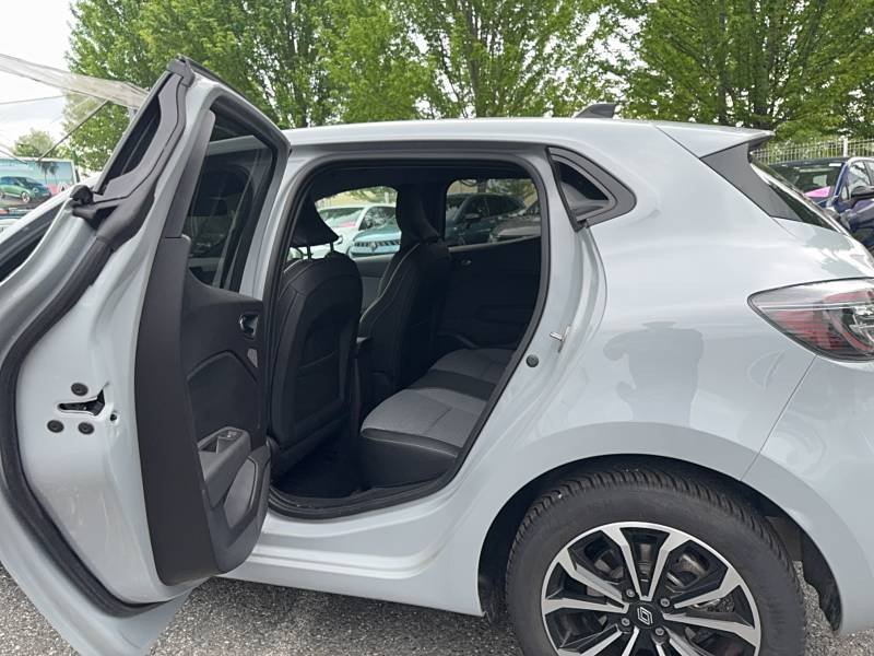 Renault Clio - Photo 12