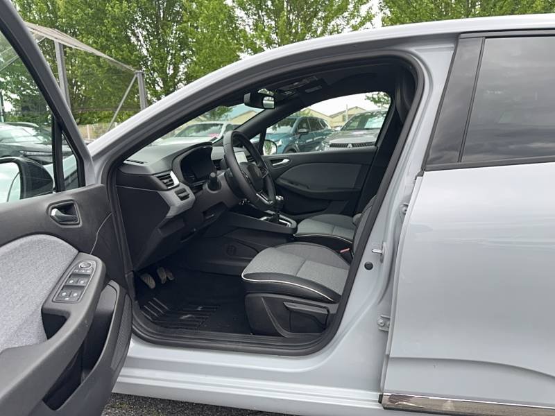Renault Clio - Photo 10