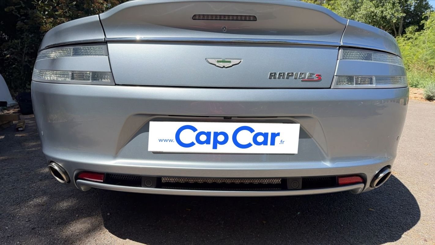 Aston Martin Rapide - Photo 21