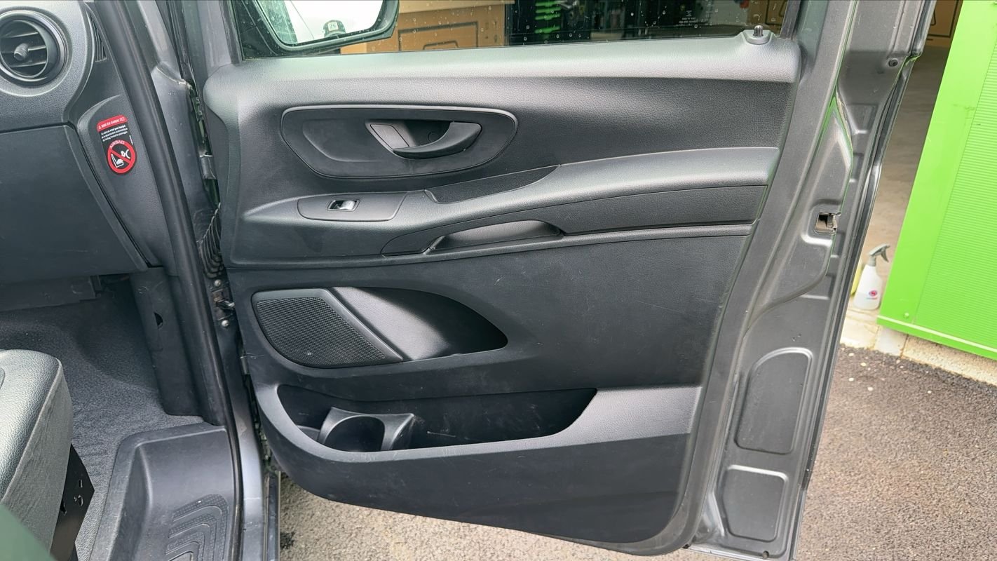 Mercedes Vito - Photo 23