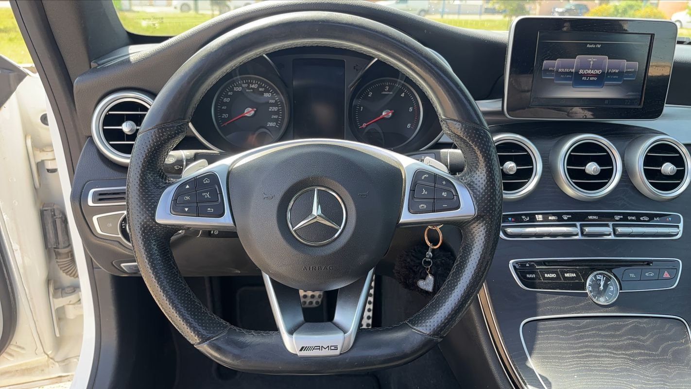 Mercedes Classe C coupe - Photo 24