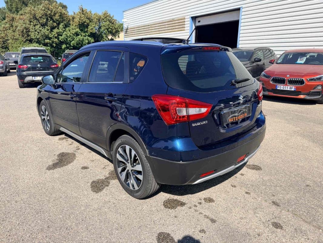 Suzuki s-cross - Photo 6