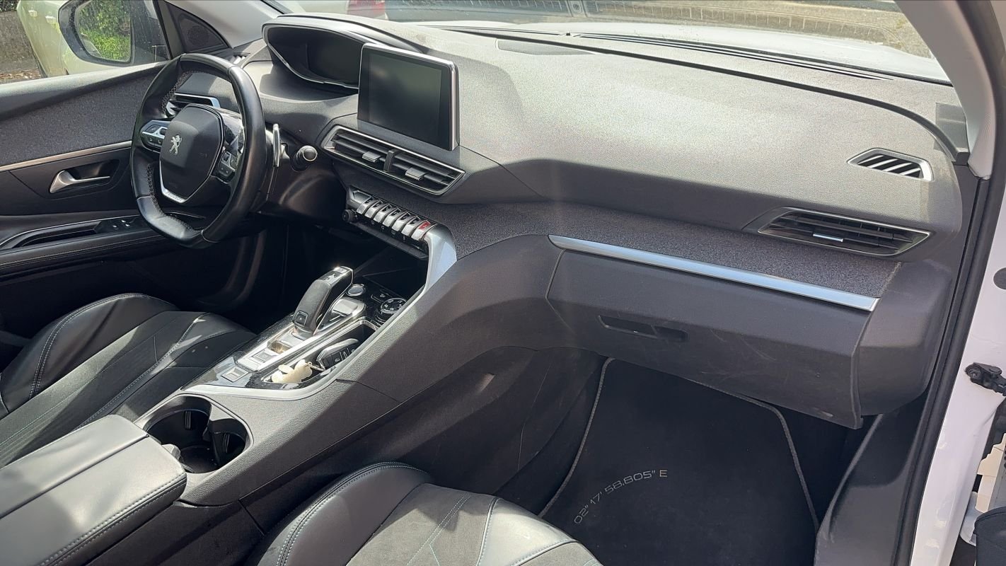 Peugeot 3008 - Photo 10