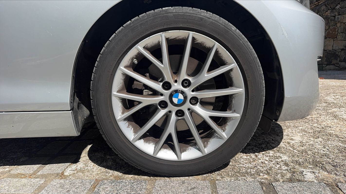 BMW Serie 2 - Photo 17