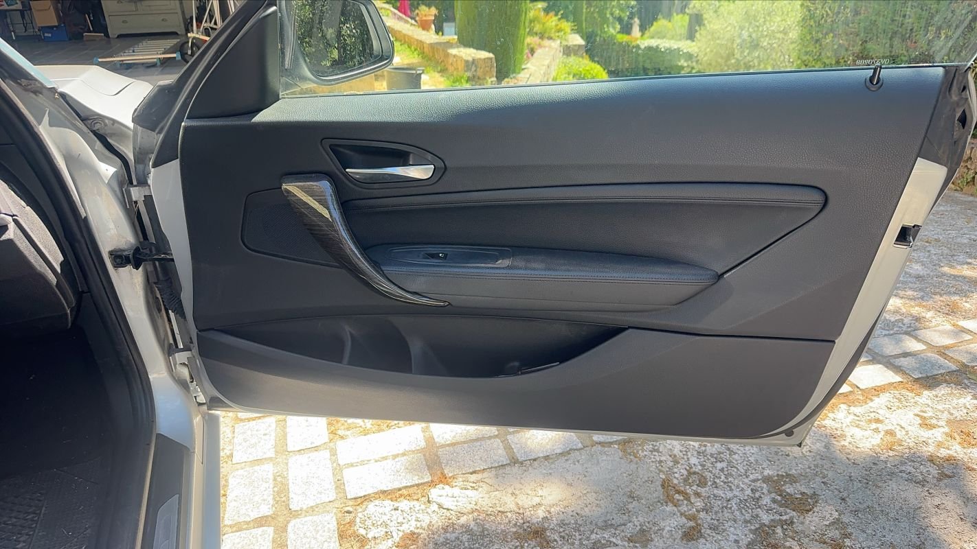 BMW Serie 2 - Photo 23