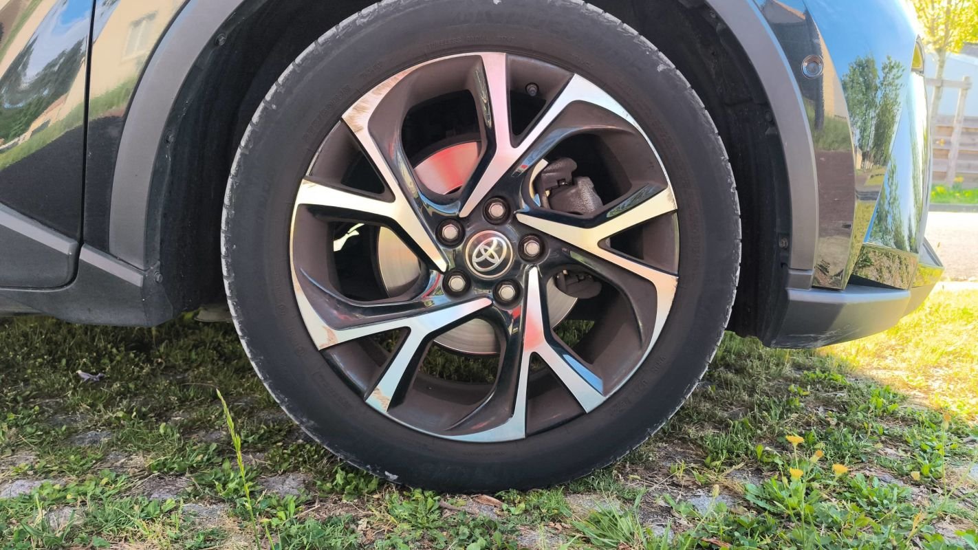 Toyota C-HR - Photo 17