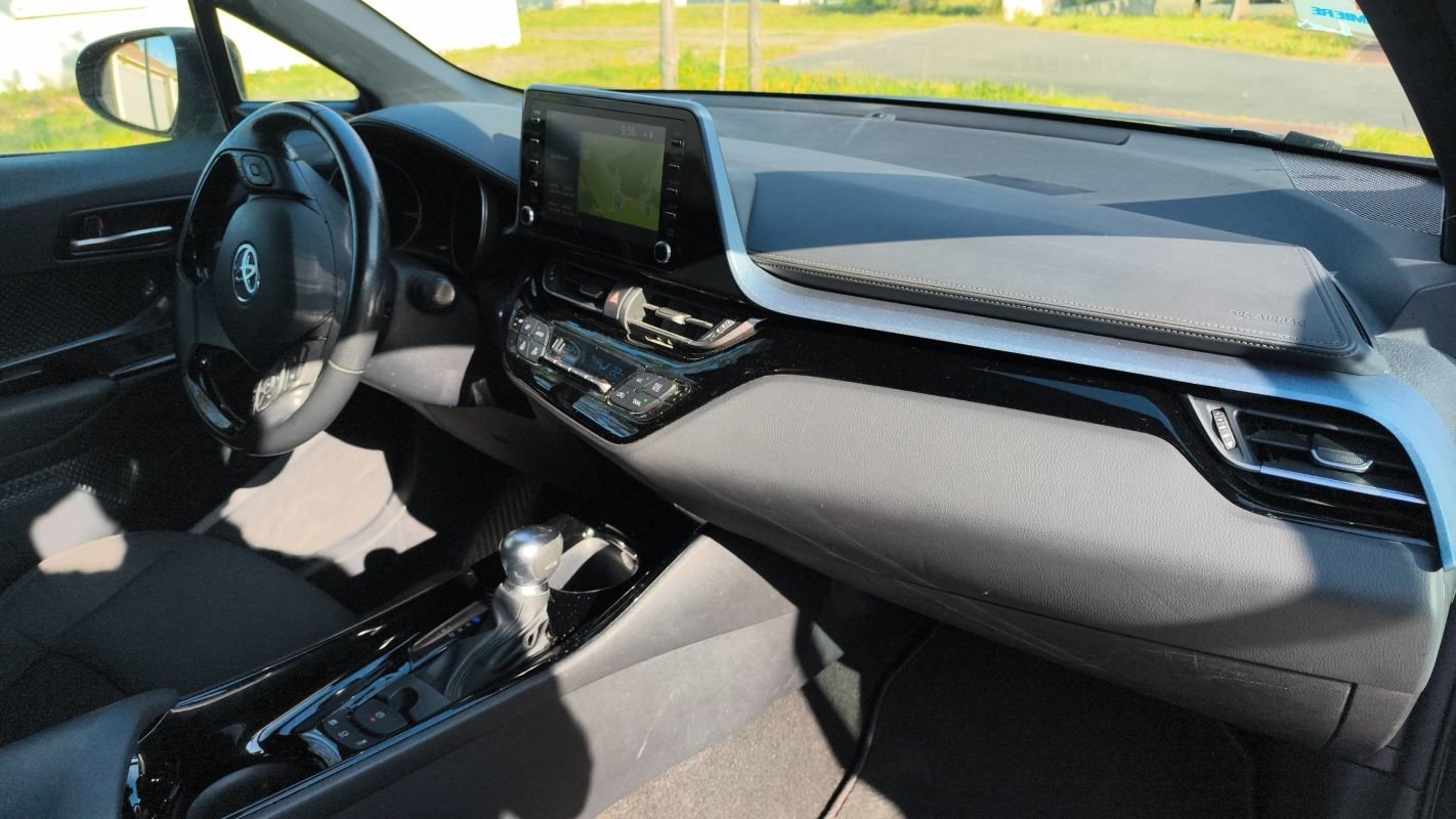 Toyota C-HR - Photo 10