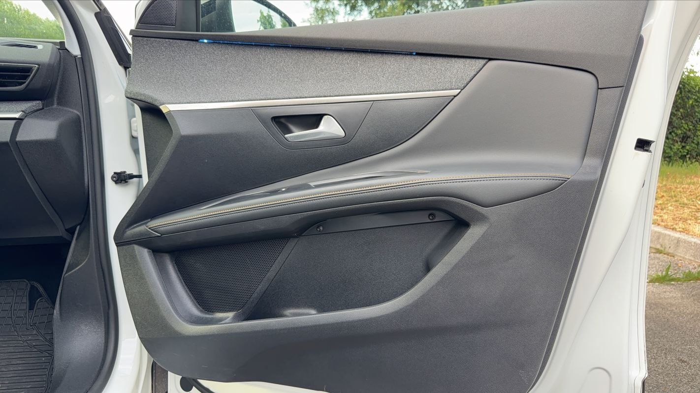 Peugeot 5008 - Photo 24