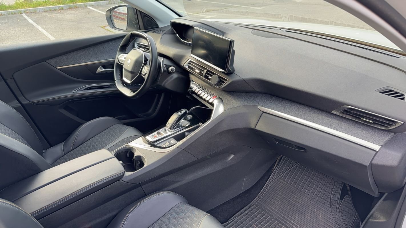 Peugeot 5008 - Photo 10