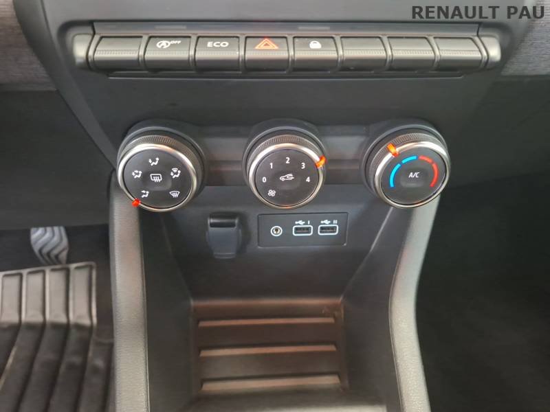 Renault Clio - Photo 25