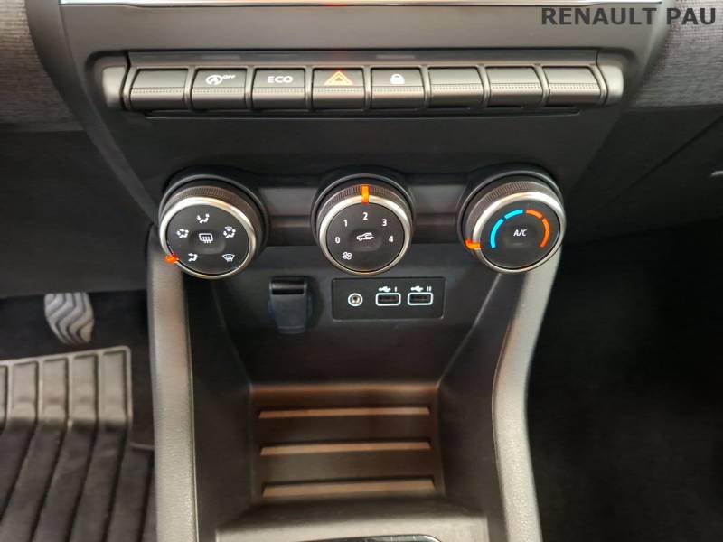 Renault Clio - Photo 25