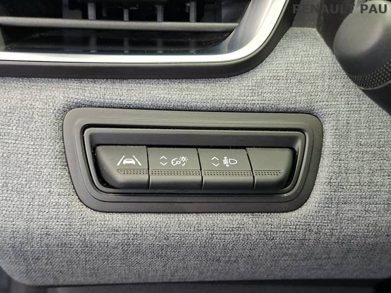 Renault Clio - Photo 32