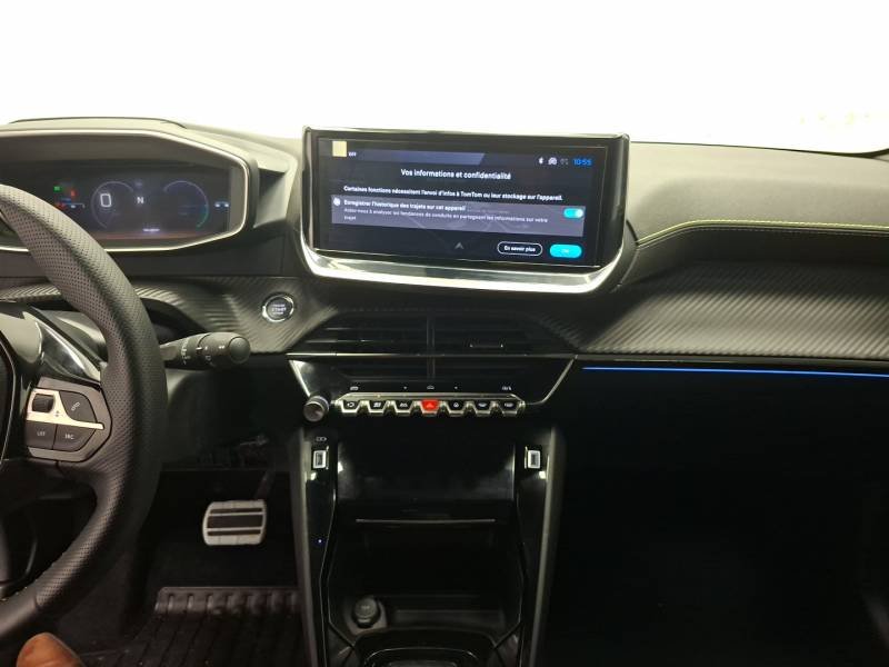 Peugeot 208 - Photo 14