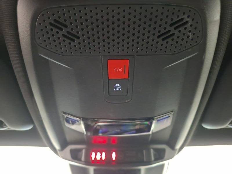 Peugeot 208 - Photo 15