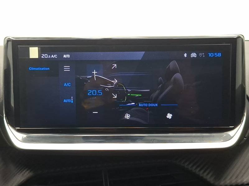 Peugeot 208 - Photo 24