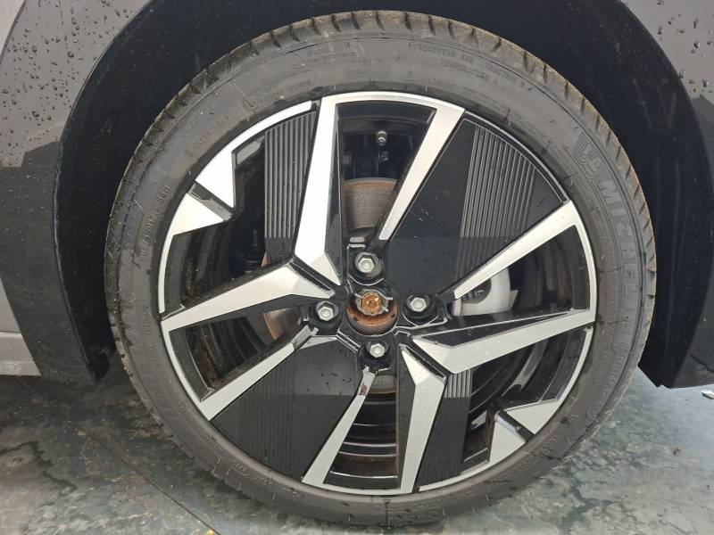 Peugeot 208 - Photo 31