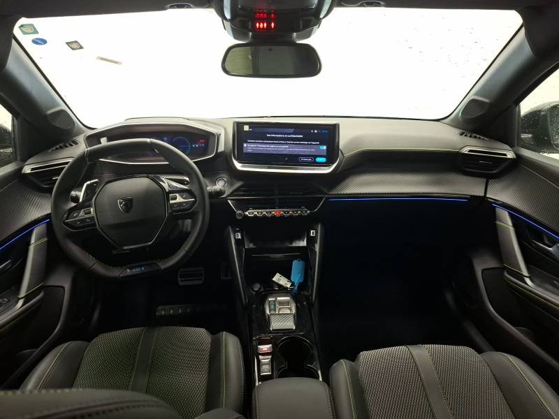 Peugeot 208 - Photo 10