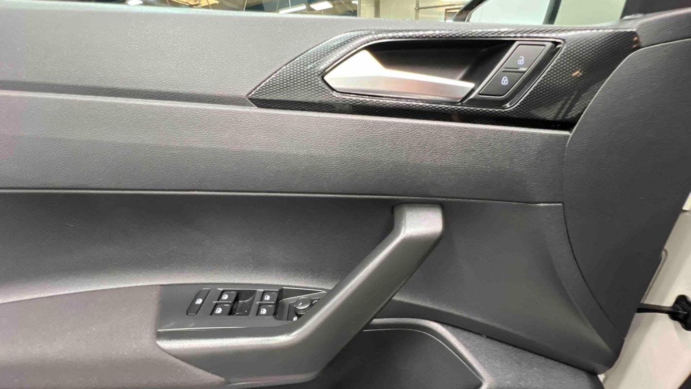 Volkswagen Polo - Photo 25