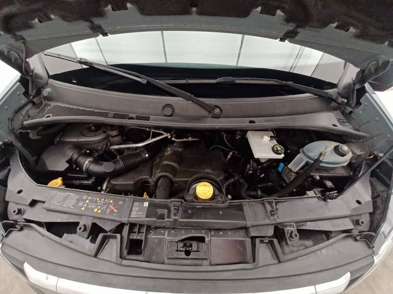 Nissan Interstar - Photo 11