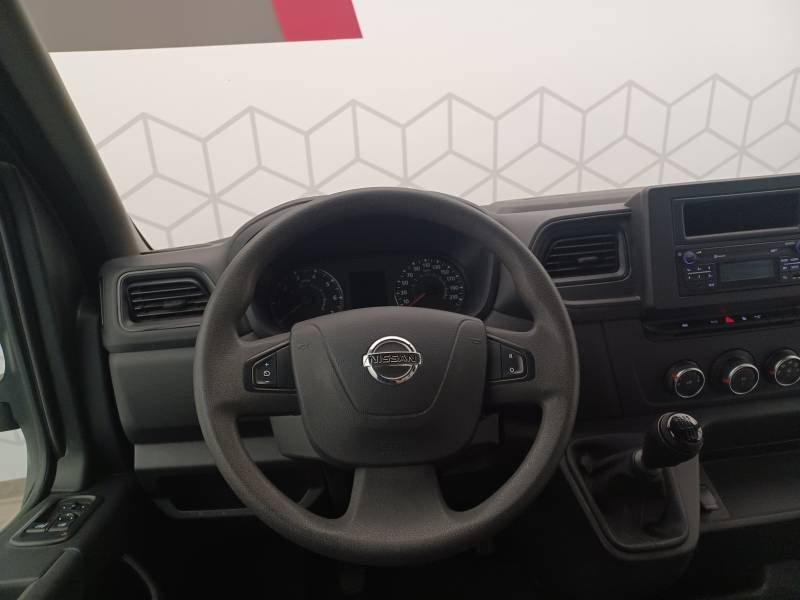 Nissan Interstar - Photo 13