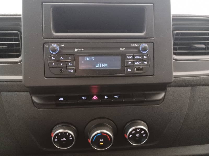 Nissan Interstar - Photo 18
