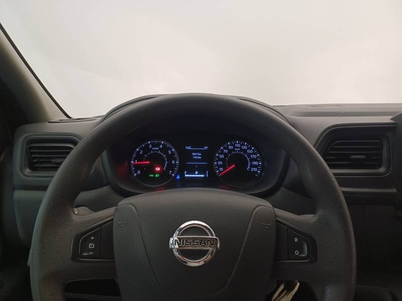 Nissan Interstar - Photo 19