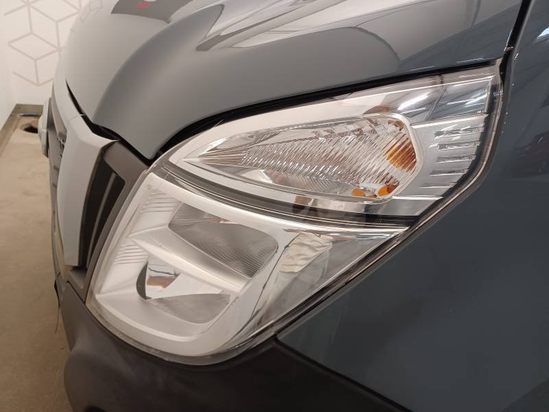 Nissan Interstar - Photo 27