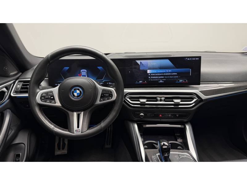 BMW i4 - Photo 35